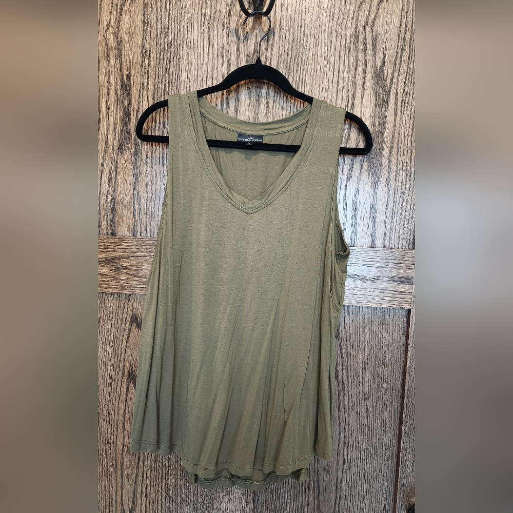 Nursing Queen Olive V-Neck Sleeveless Tank